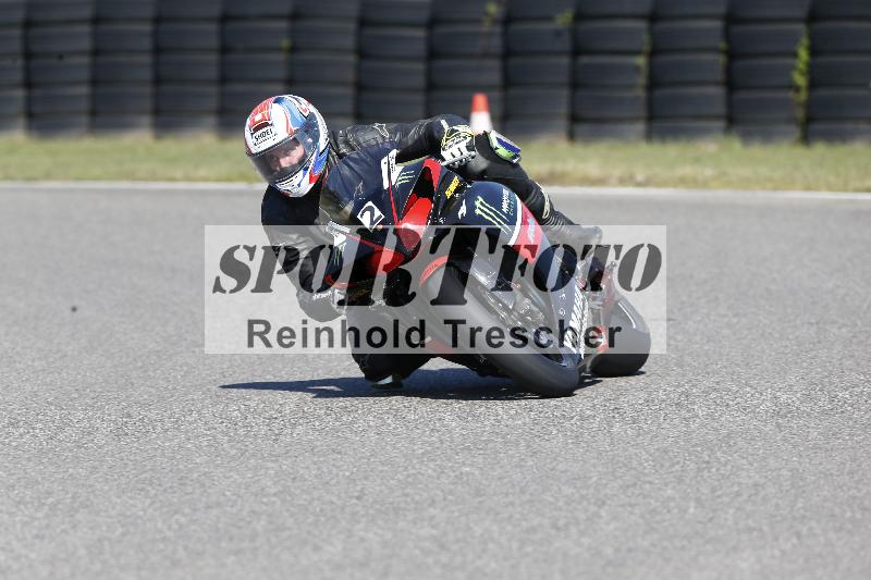 Archiv-2025/49 26.08.2025 Cornu Master School ADR/rot-rouge/2